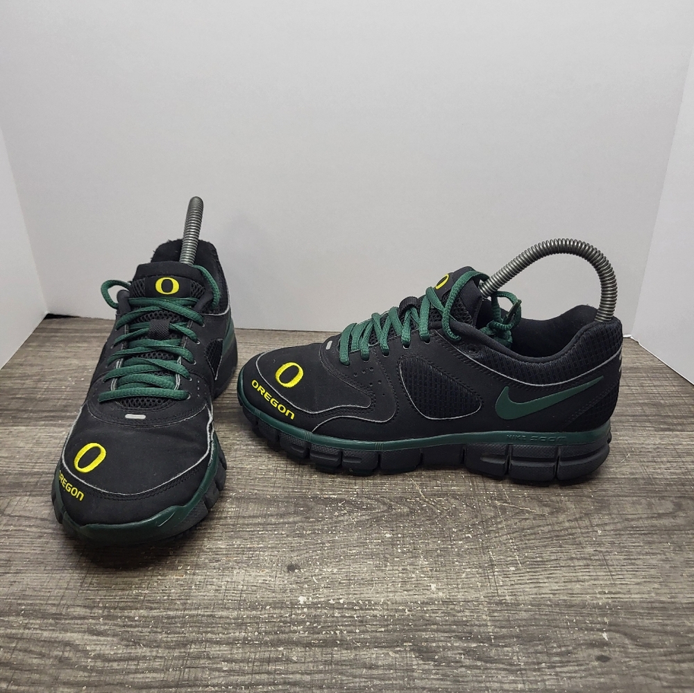 Nike Free Everyday Oregon Ducks Womens Size 5.5 Running Shoes Rare